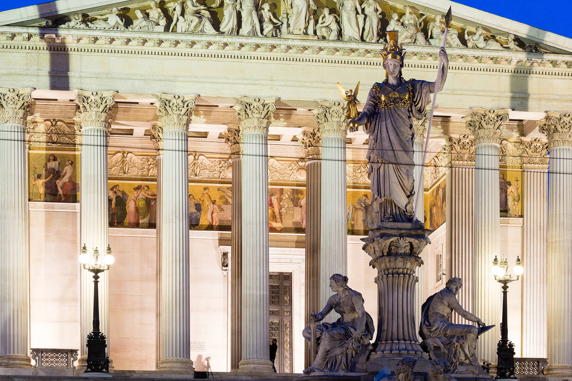 wien-sehenswuerdigkeiten-parlament