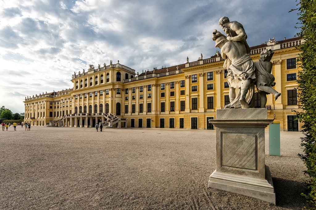 schoenbrunn