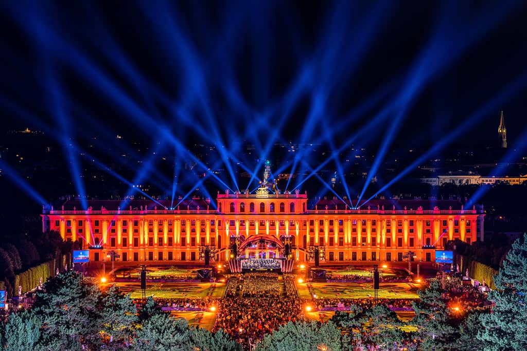 schoenbrunn-ist-die-beliebteste-sehenswuerdigkeit-von-wien