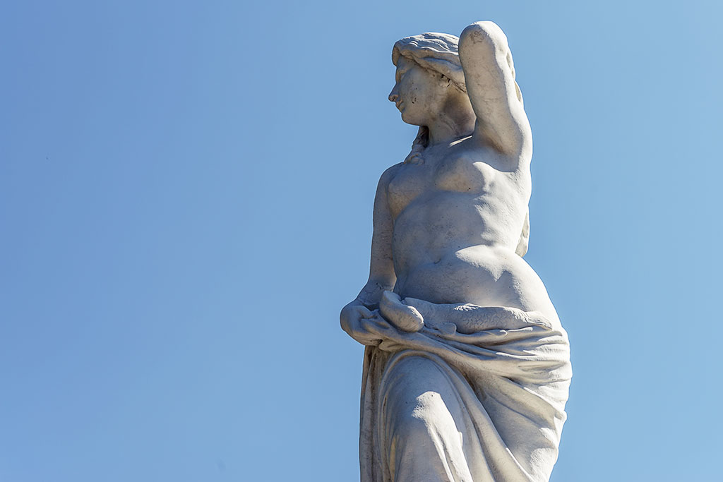 Donauweibchenbrunnen