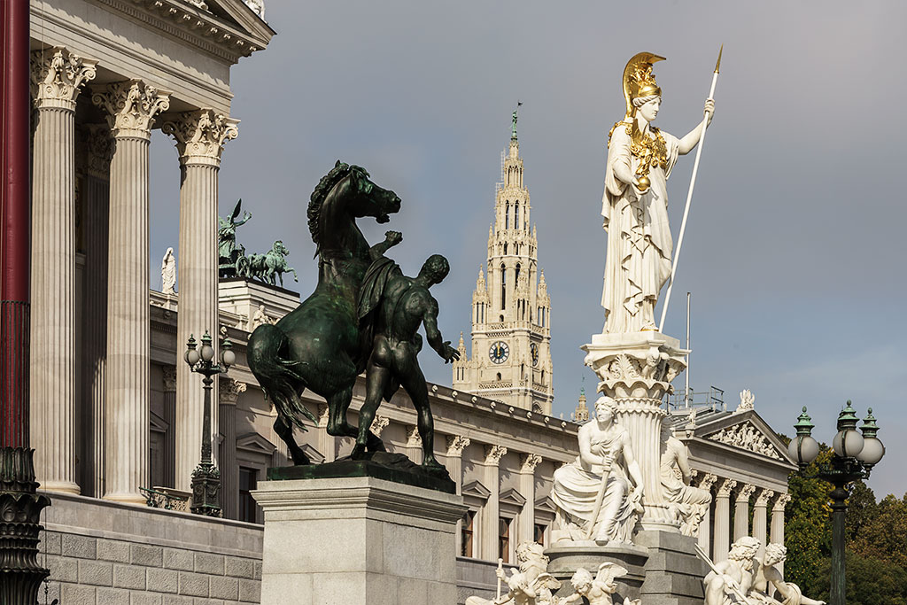 Pallas Athene Brunnen