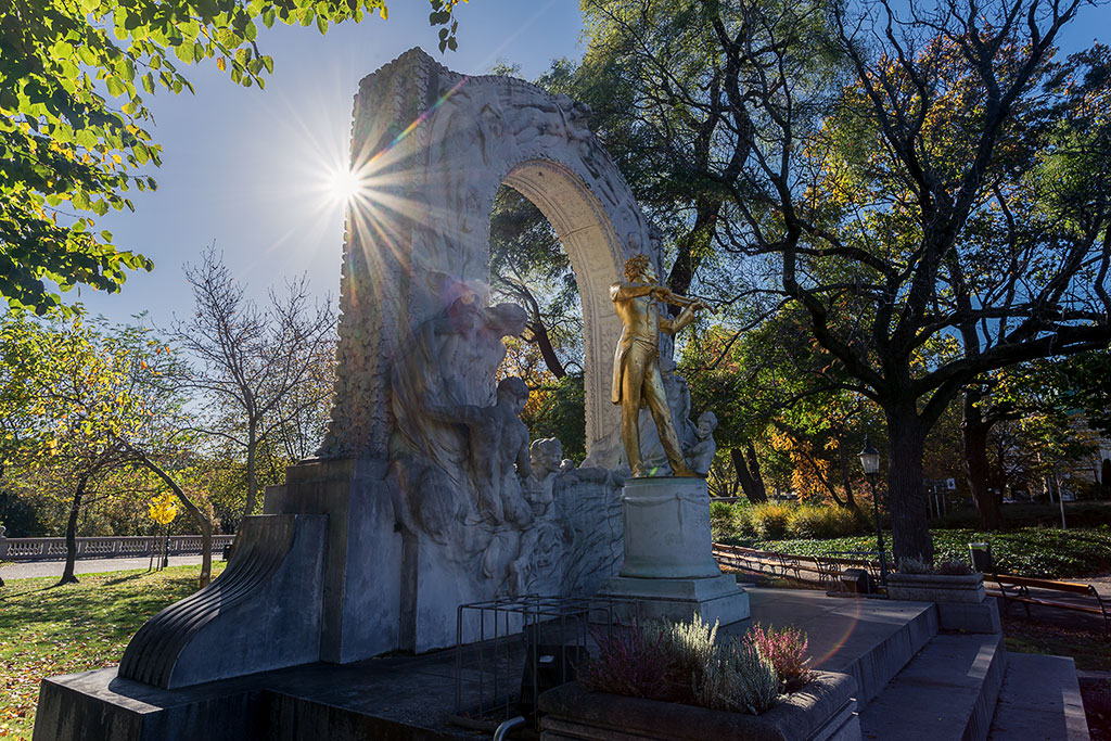 Johann Strauss Denkmal