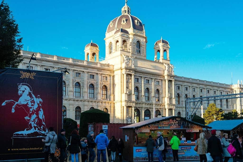 Maria Theresienplatz