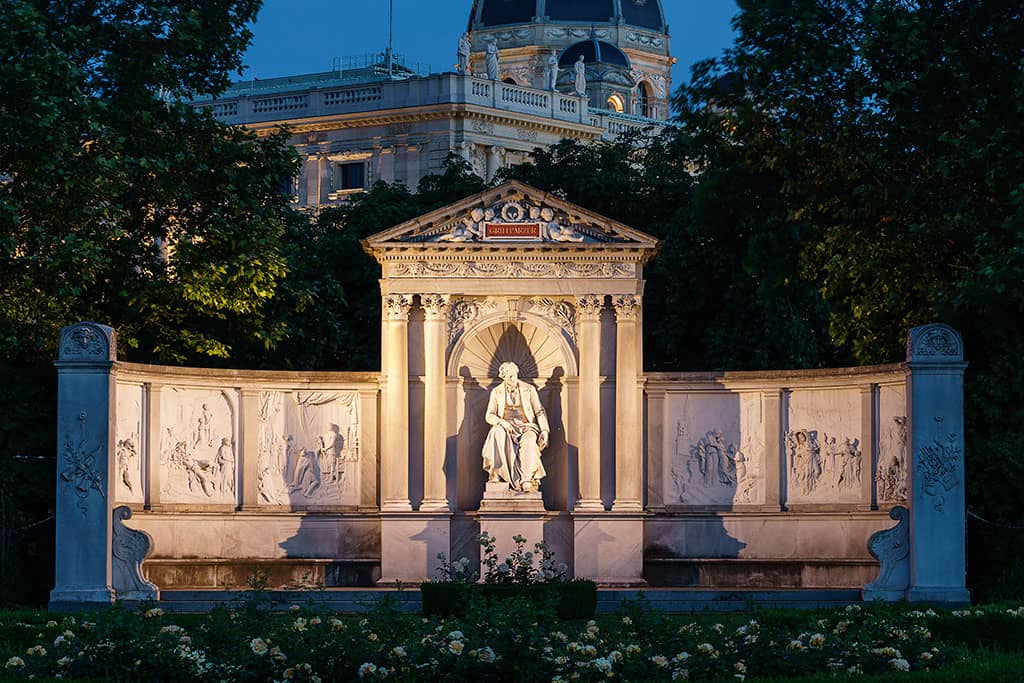 Grillparzer Denkmal